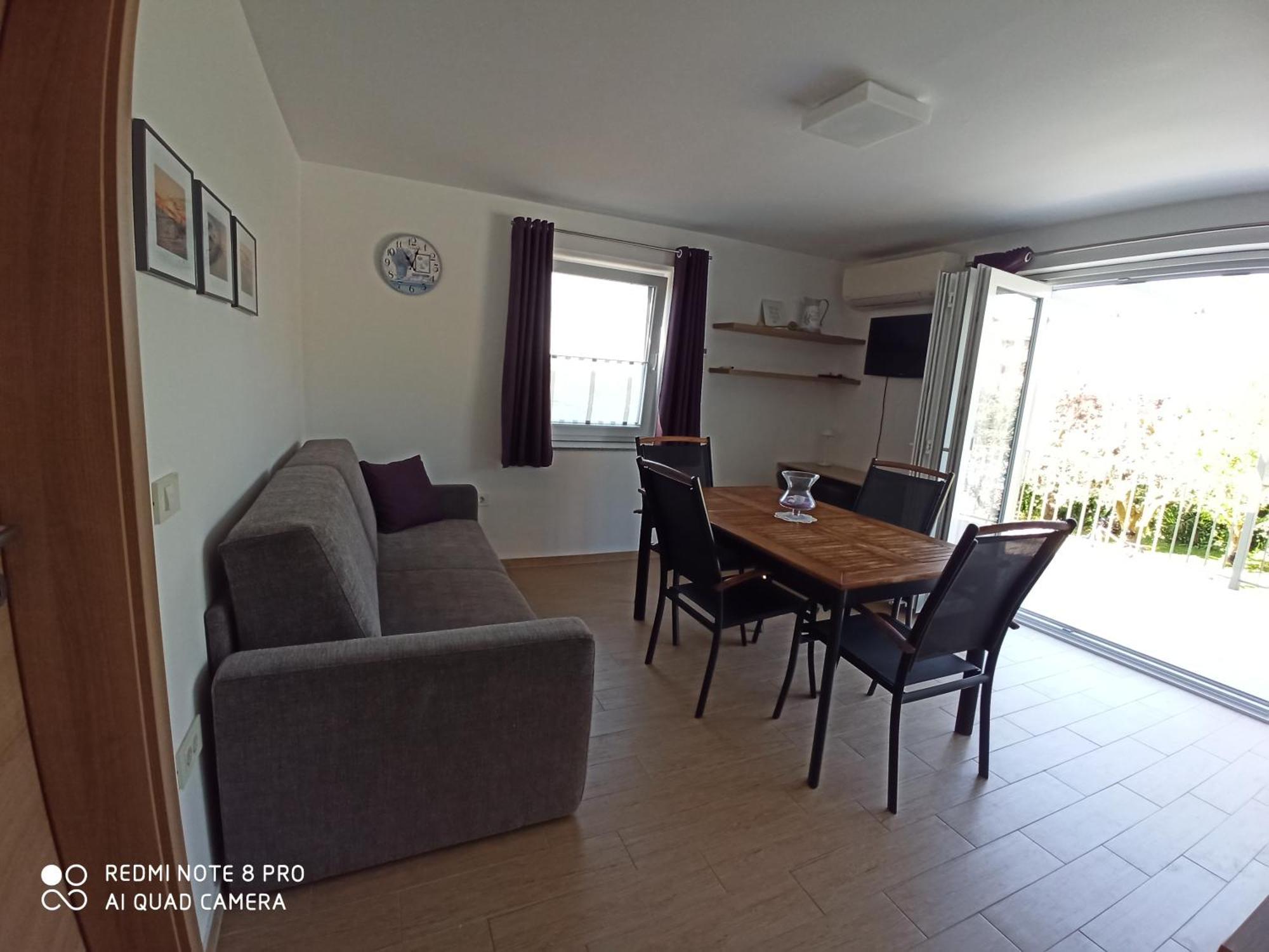 Summer Delight Apartments 사부드리자 외부 사진