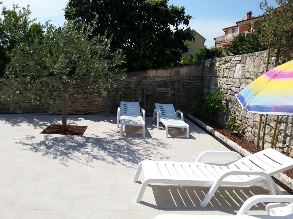 Summer Delight Apartments 사부드리자 외부 사진