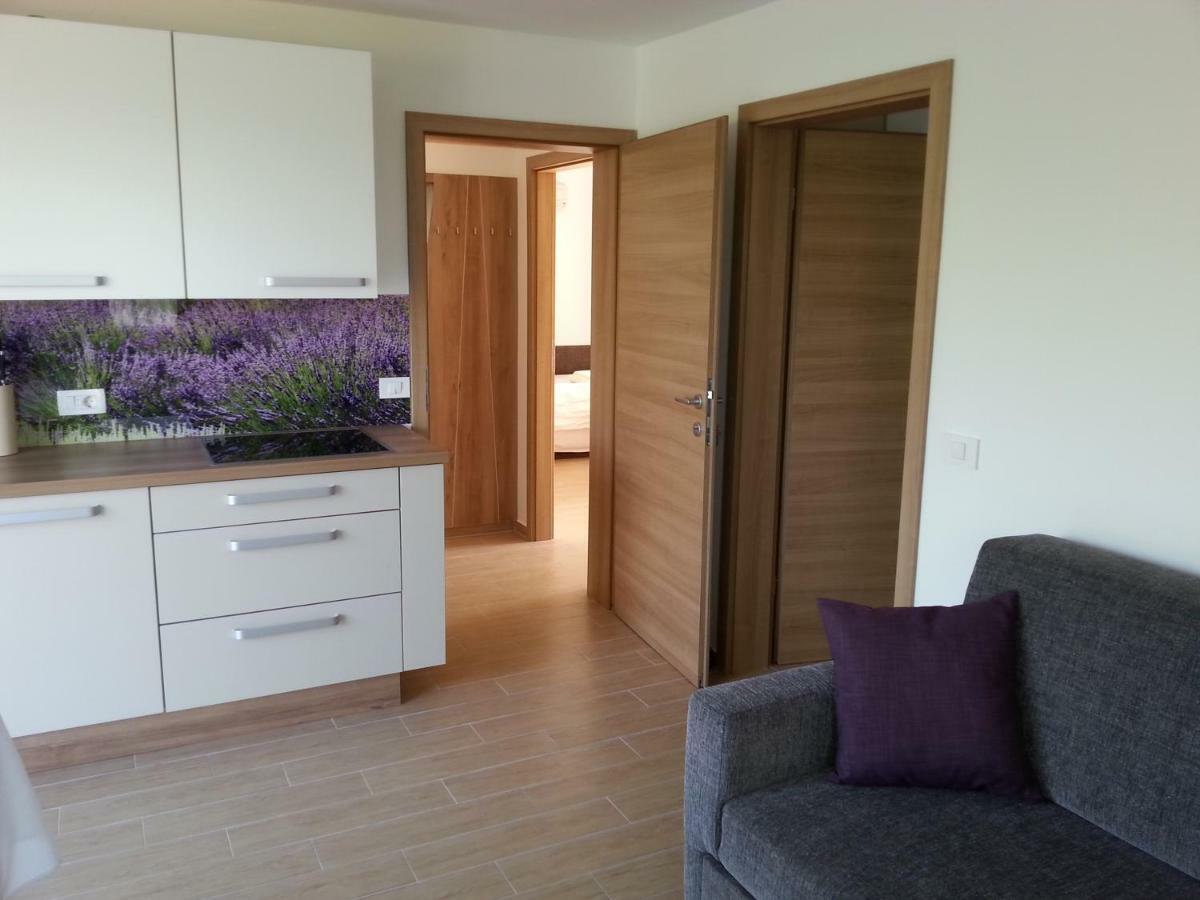 Summer Delight Apartments 사부드리자 외부 사진